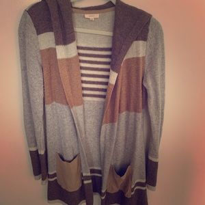 Boutique Sweater/Cardigan